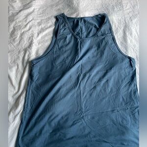 Men’s lululemon blue tank